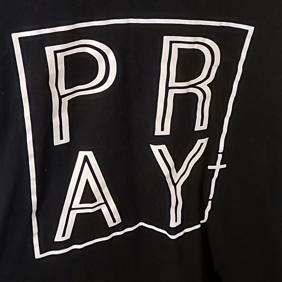 PRAY Tee - Picture 1 of 5